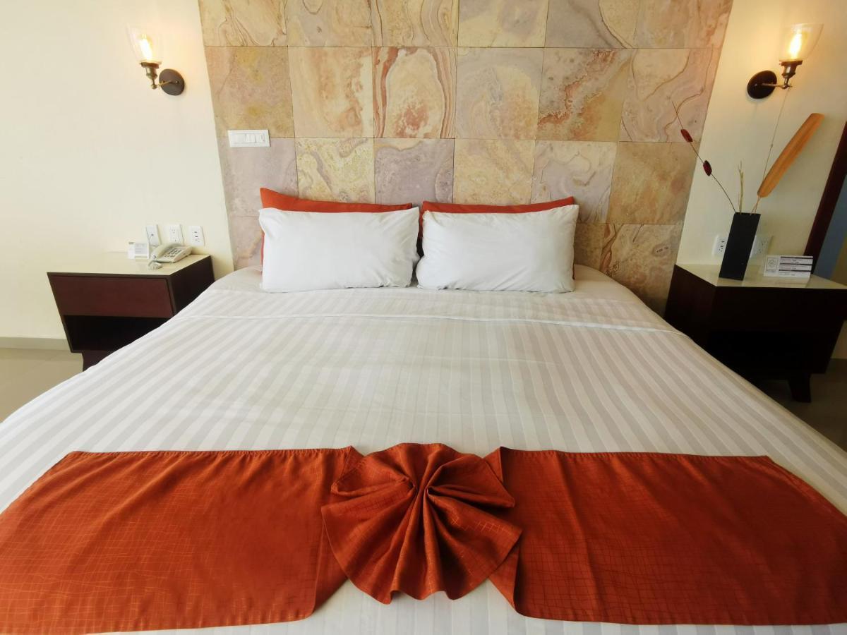 Artisan Playa Esmeralda Family Beach Hotel Playa Chachalacas 外观 照片