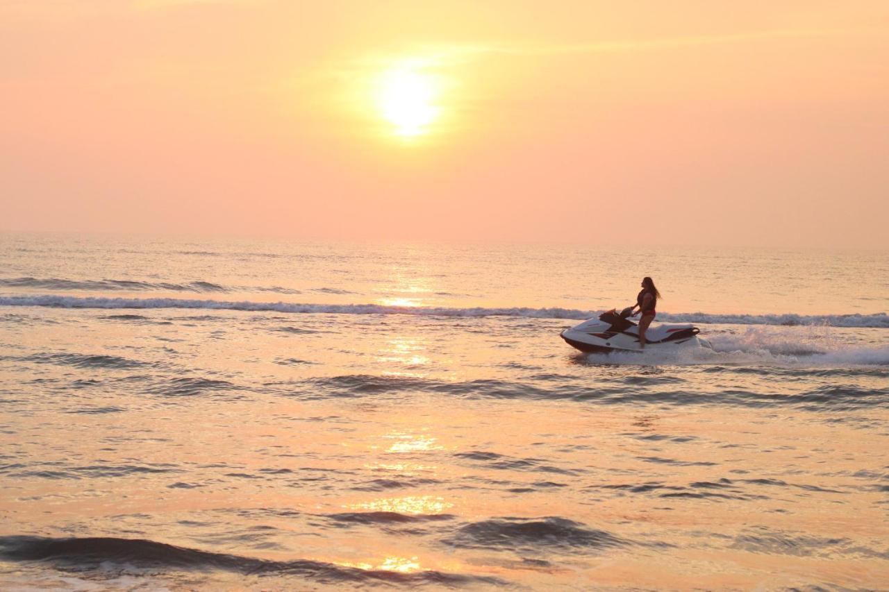 Artisan Playa Esmeralda Family Beach Hotel Playa Chachalacas 外观 照片