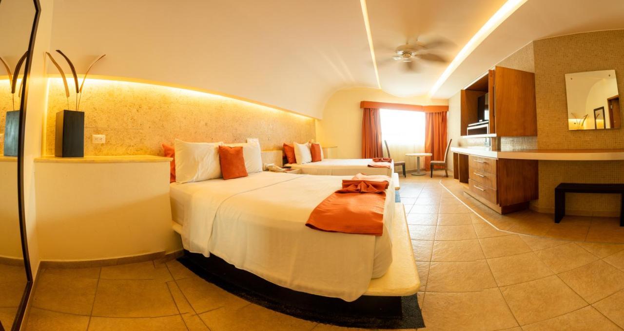 Artisan Playa Esmeralda Family Beach Hotel Playa Chachalacas 外观 照片